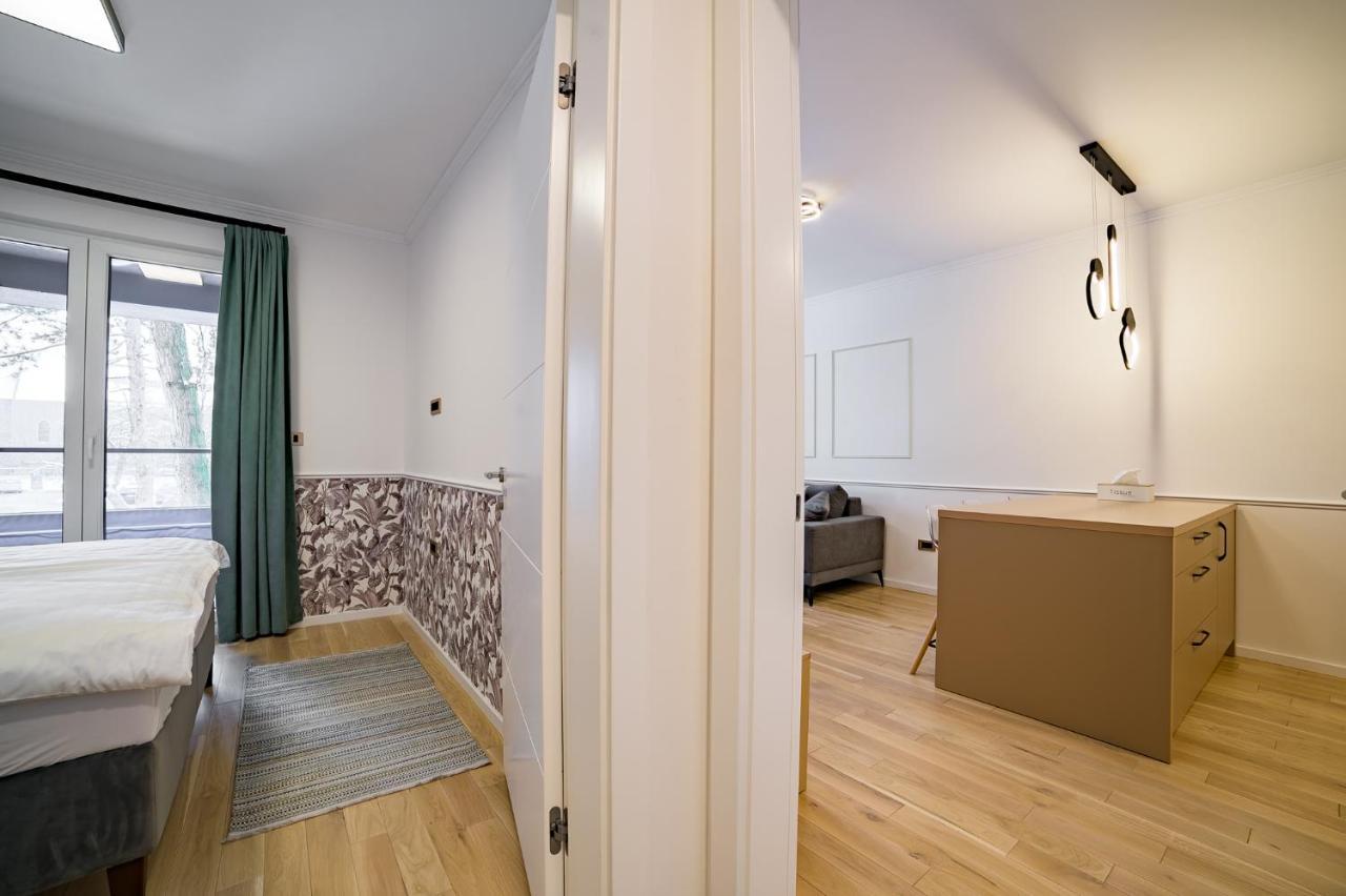 Apartman Epilux Tuzla Bagian luar foto